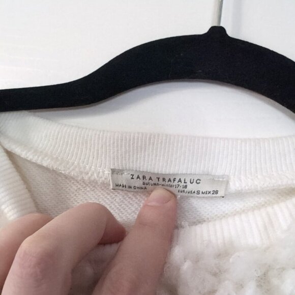 Zara Shaggy Sherpa Fleece Faux Fur Embellished Embroidered Street Sweater S - Picture 6 of 7